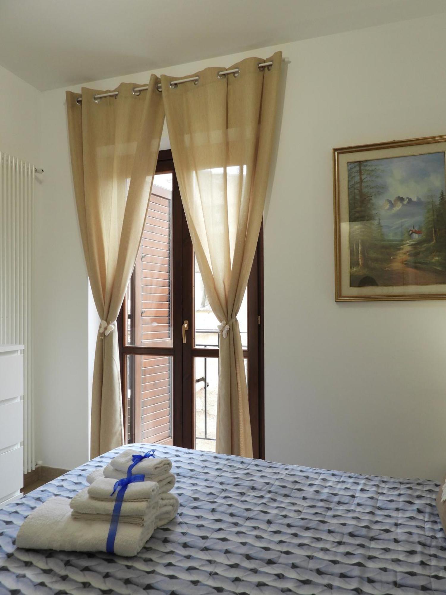 A Casa Di Eli Apartment Palermo Bagian luar foto