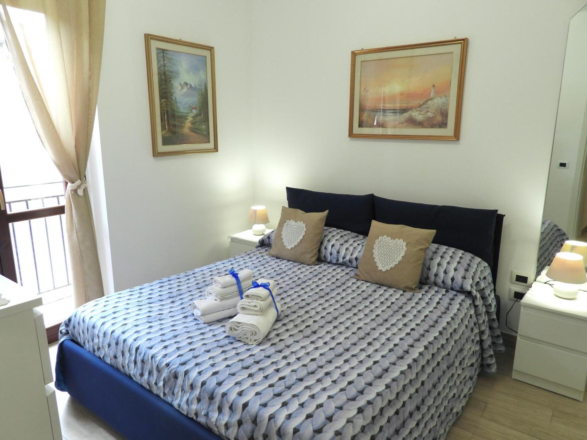 A Casa Di Eli Apartment Palermo Bagian luar foto