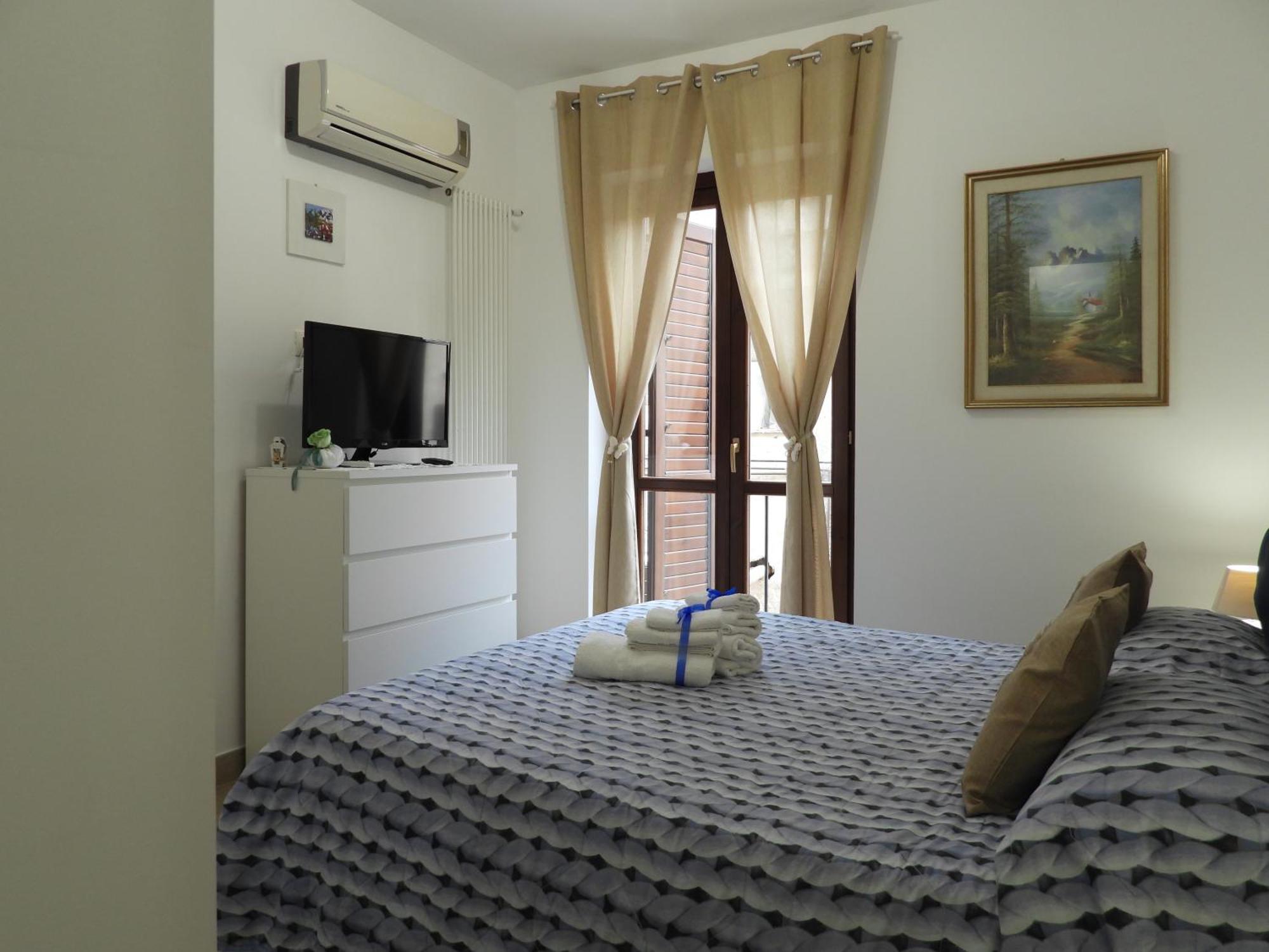A Casa Di Eli Apartment Palermo Bagian luar foto
