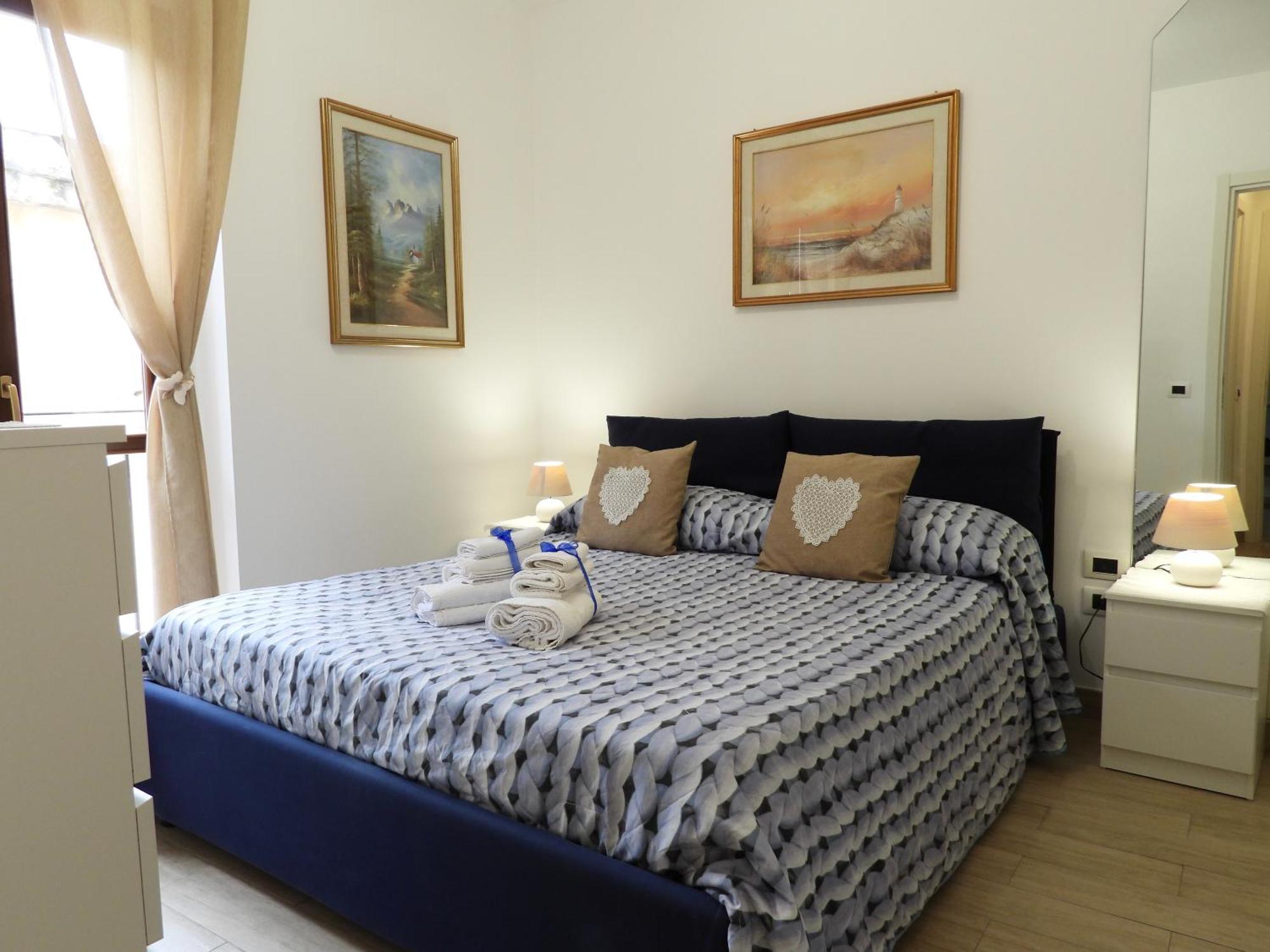 A Casa Di Eli Apartment Palermo Bagian luar foto